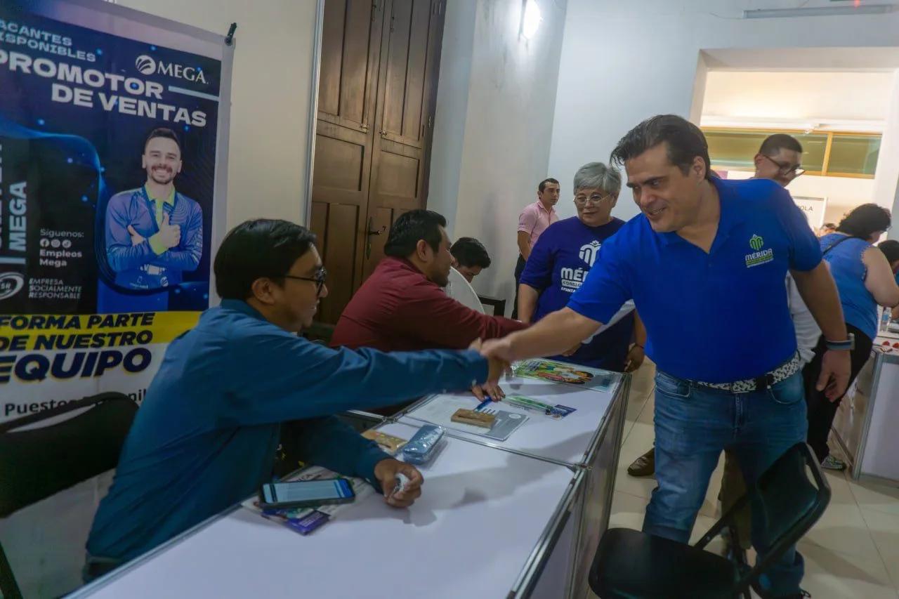 FERIA DEL EMPLEO EN MÉRIDA