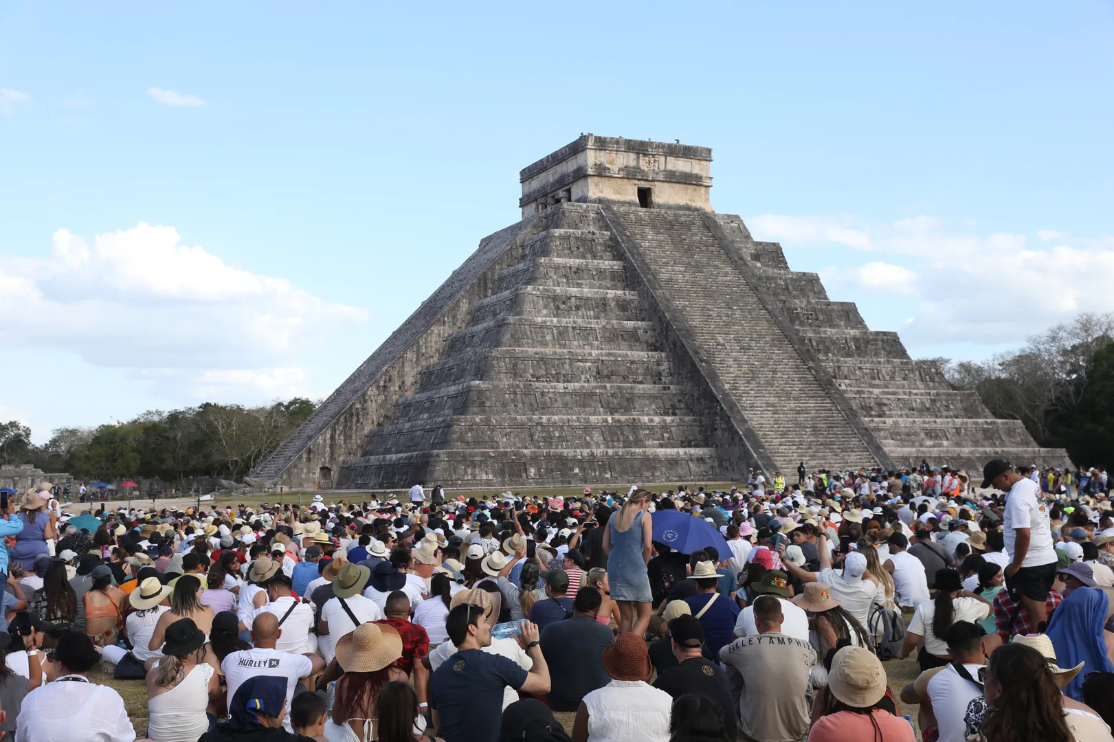 COORDINAN ESFUERZOS EN CHICHEN ITZÁ
