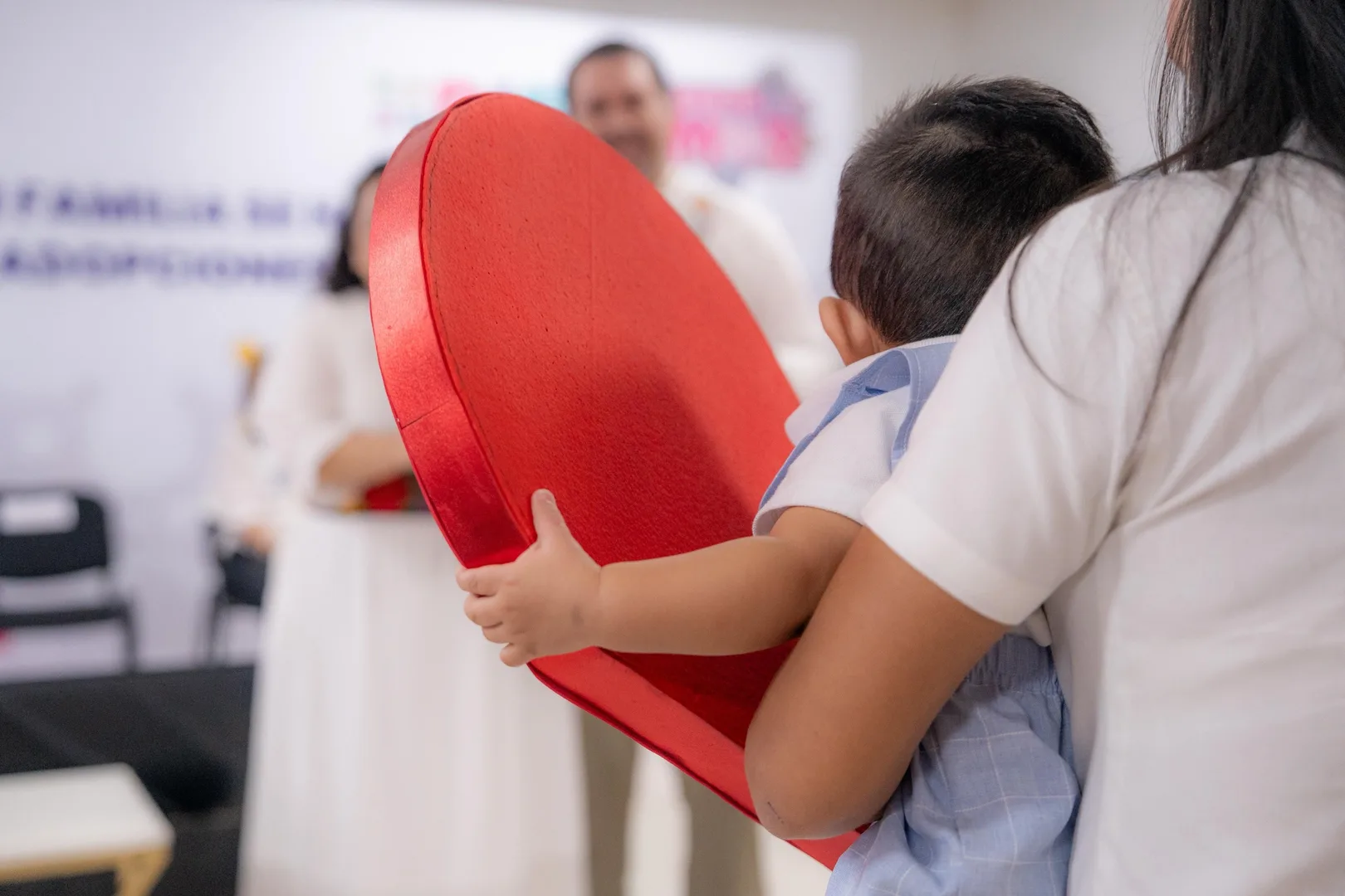 GARANTIZAN DERECHO A VIVIR EN FAMILIA
