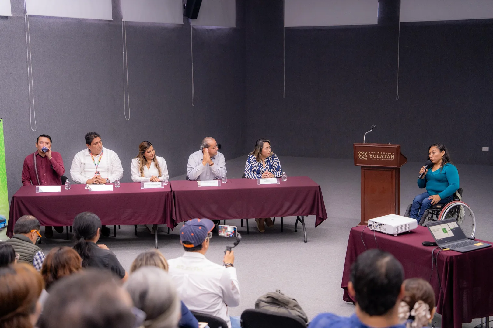 VAN A MEJORAR EL TRATO DE LOS OPERADORES DE CAMIONES