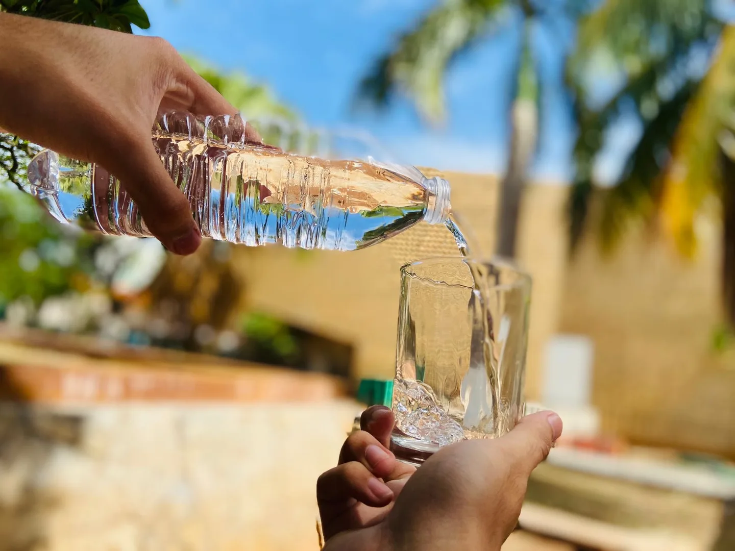 HIDRATACIÓN EN MENORES 