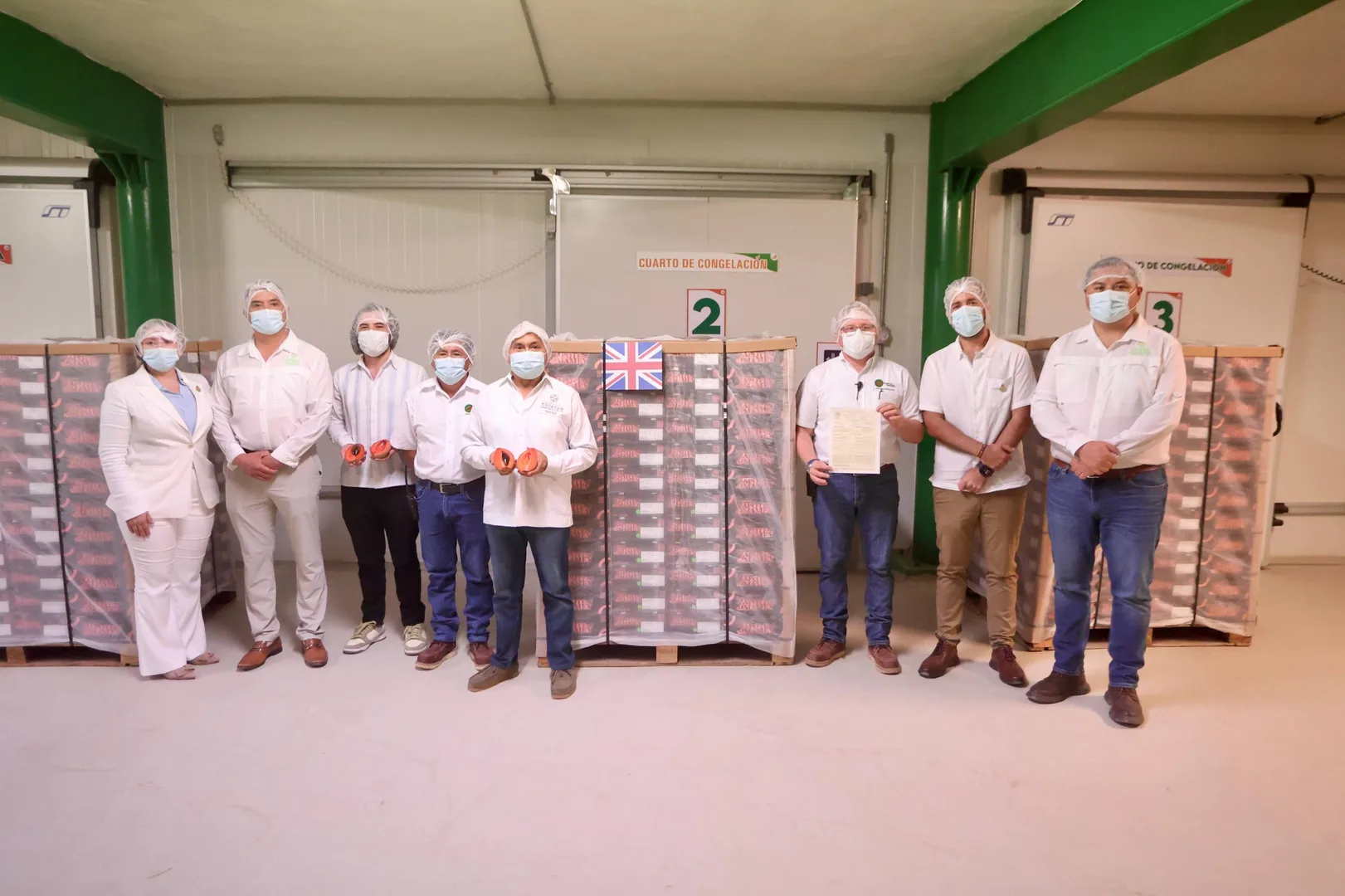 MAMEY YUCATECO LLEGA AL REINO UNIDO