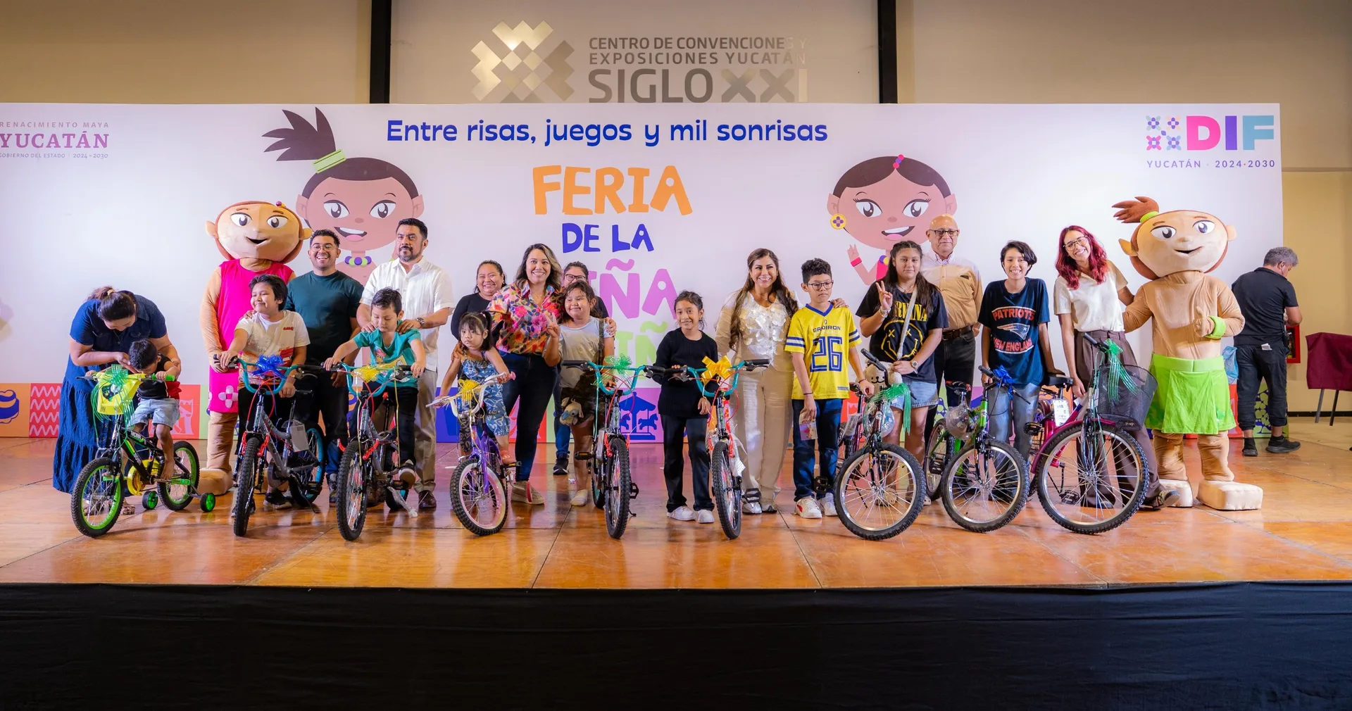 REUNEN A MILES DE PERSONAS POR DÍA DEL NIÑO