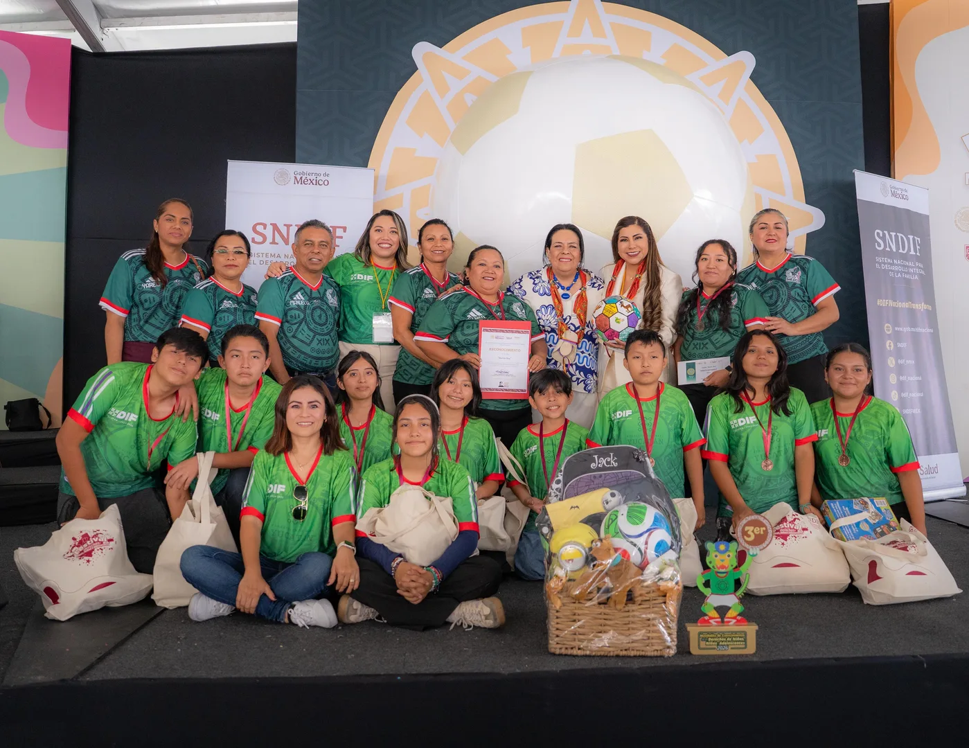 TERCER LUGAR PARA YUCATÁN EN MUNDIALITO DE CONOCIMIENTOS
