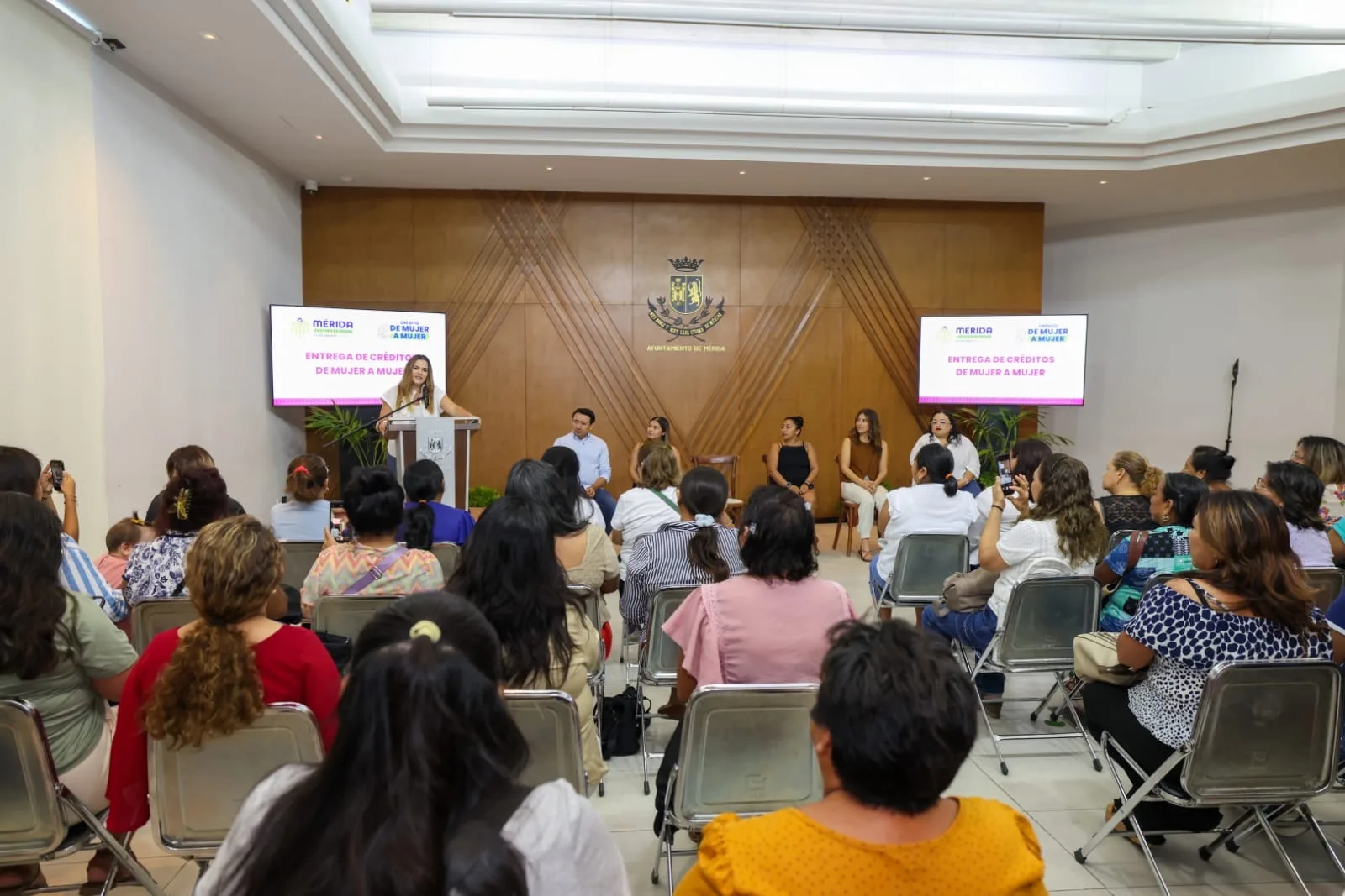 CIUDAD DE OPORTUNIDADES, NIVELES MÁS BAJOS DE POBREZA LABORAL