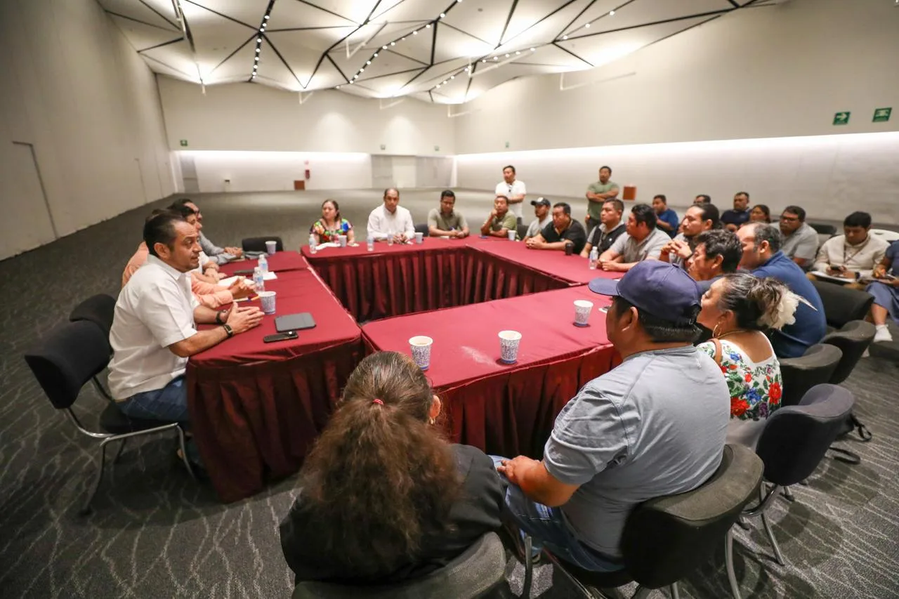 REAFIRMAN DIÁLOGO CON ARTESANOS DE CHICHÉN ITZÁ