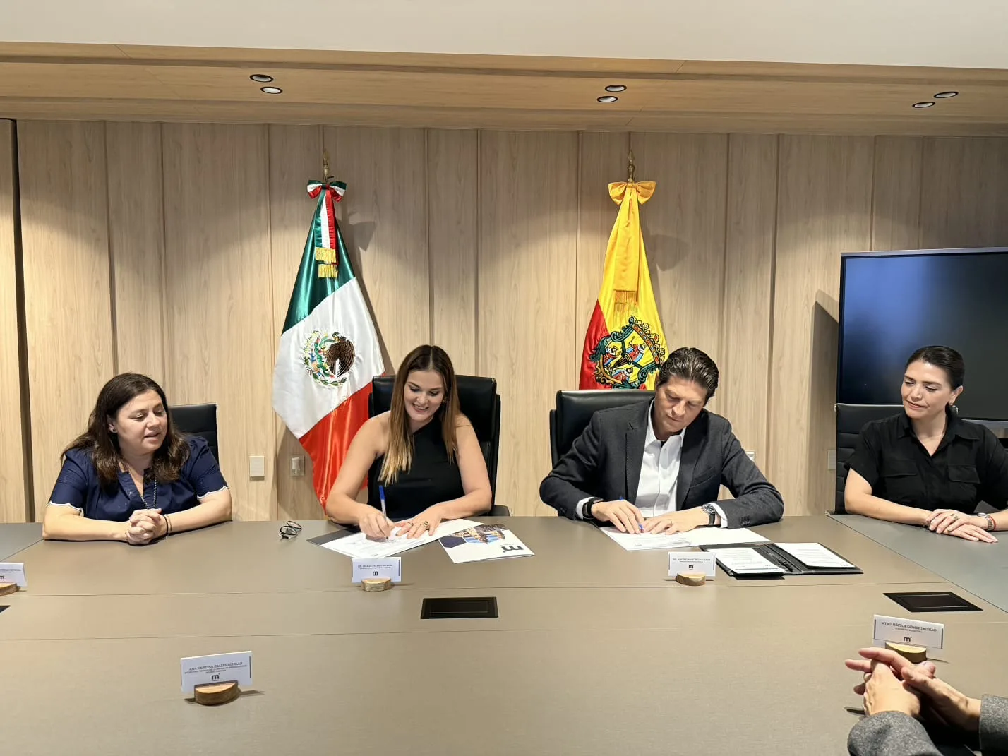 REFERENTES NACIONALES EN MANEJO DE RECURSOS PÚBLICOS