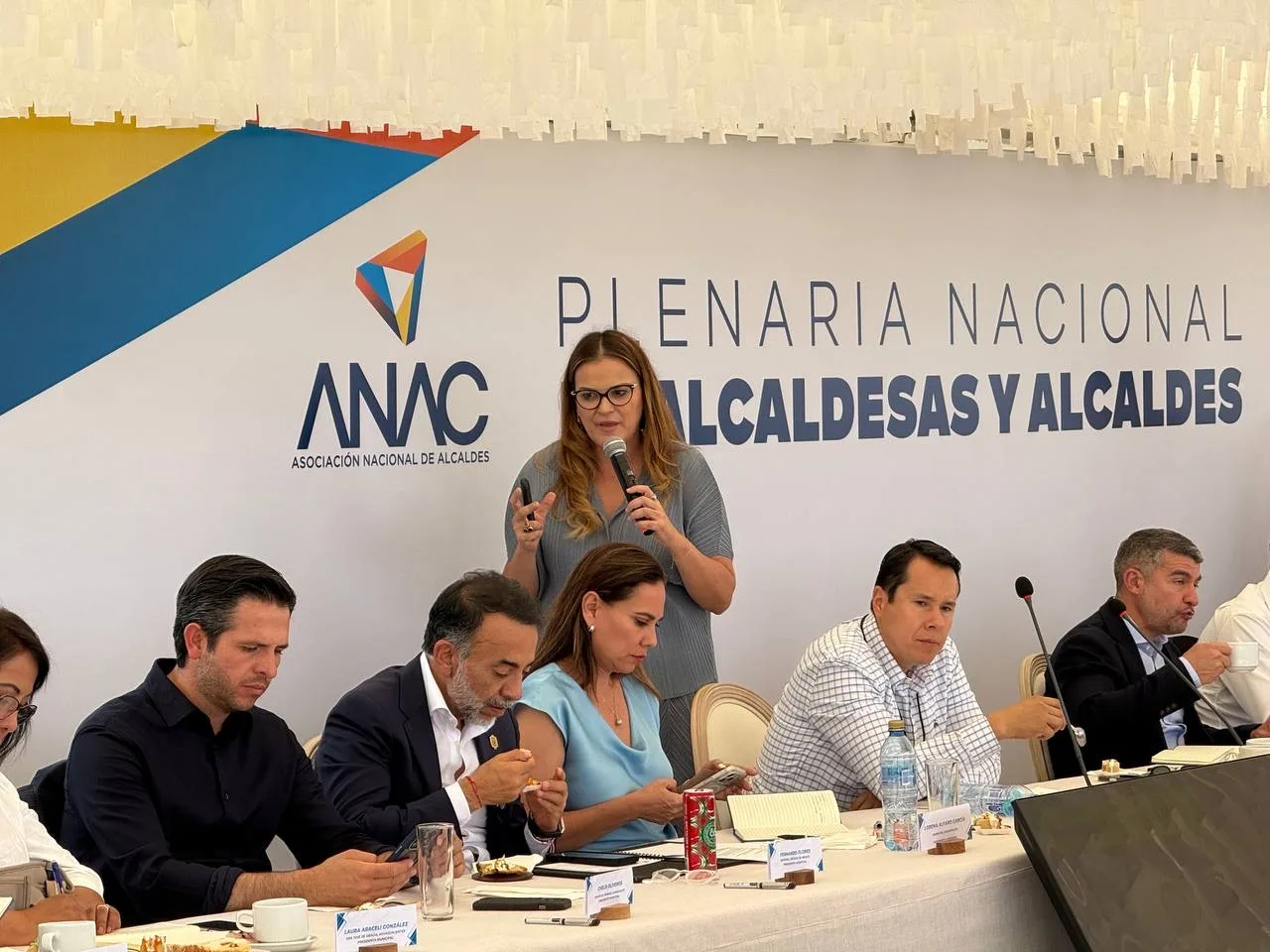 COMPARTEN ESTRATEGIAS DE COMUNIDADES SEGURAS EN LA ANAC