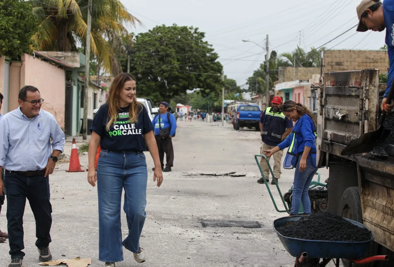 INTENSIFICAN TRABAJOS DE BACHEO EN MÉRIDA
