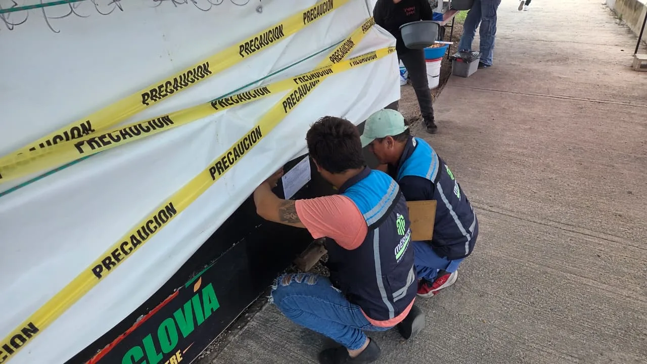 AVANZA EL ORDEN DE MÉRIDA. CON OPERATIVOS CONTRA COMERCIOS EN VÍA PÚBLICA