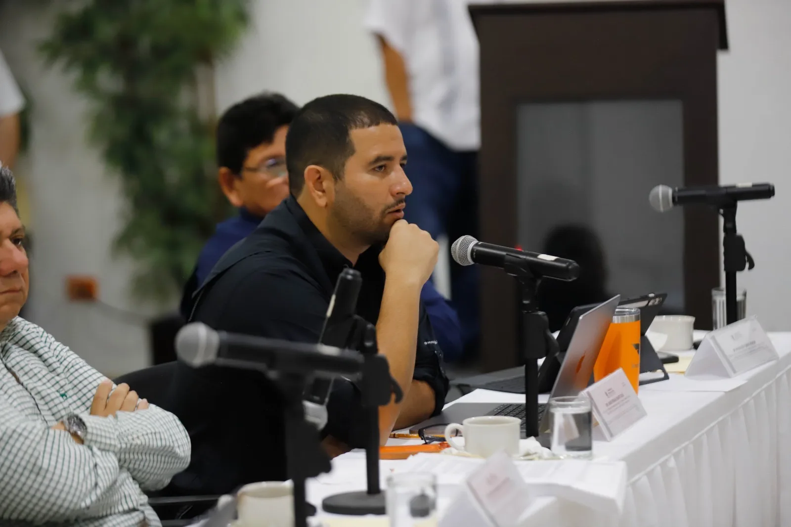 CONGELAN FORTALECER A LA UADY