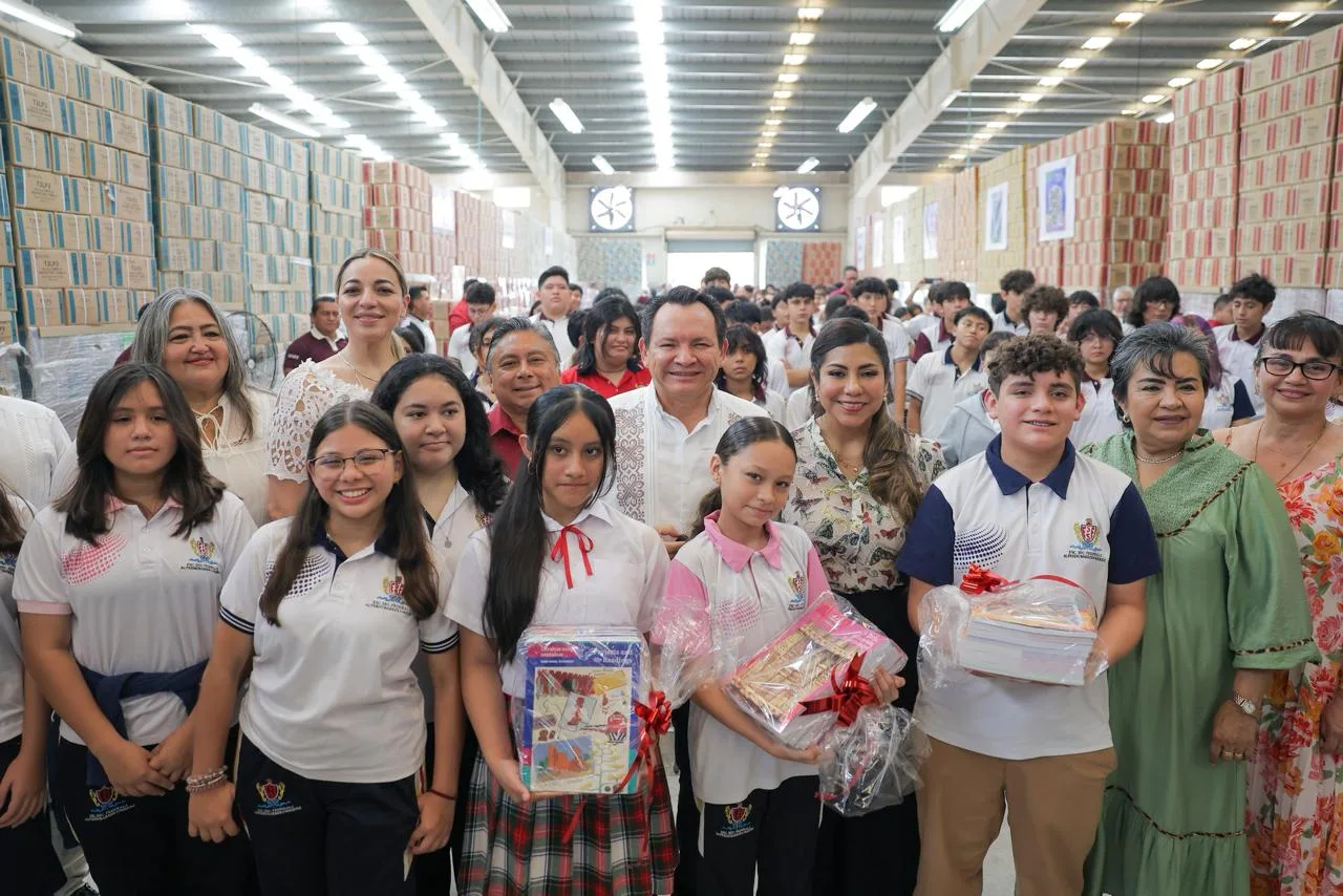 ARRANCA DISTRIBUCIÓN DE LIBROS DE TEXTOS GRATIS