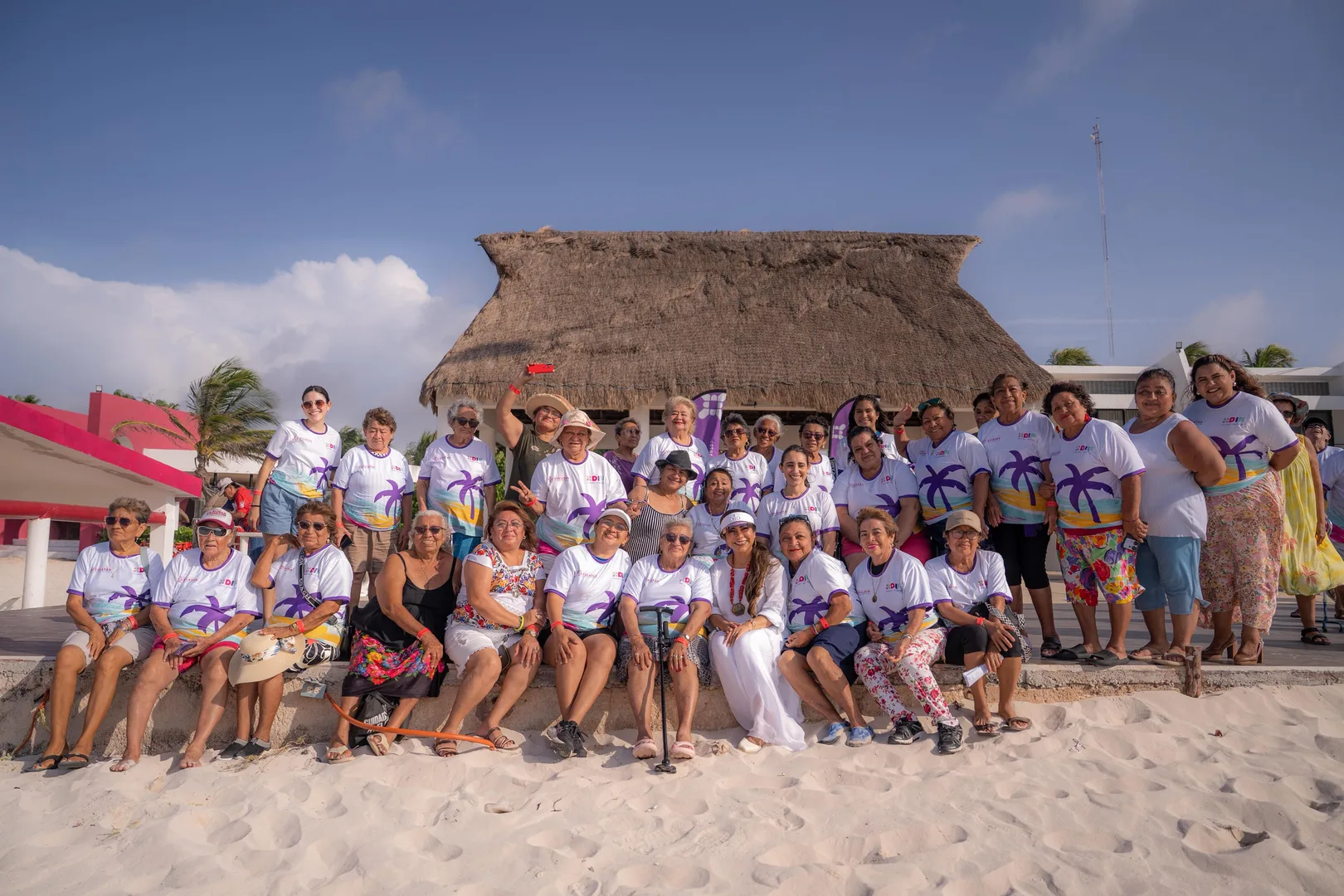 JORNADA RECREATIVA EN PROGRESO PARA PERSONAS MAYORES