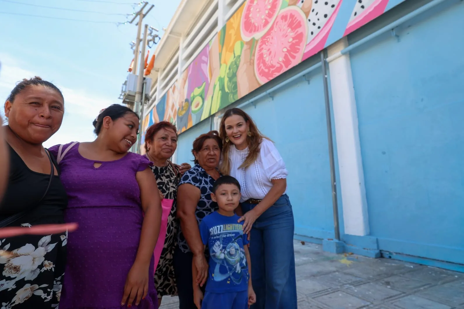 MÈRIDA ENCHULA LLEGA A MERCADOS PÚBLICOS