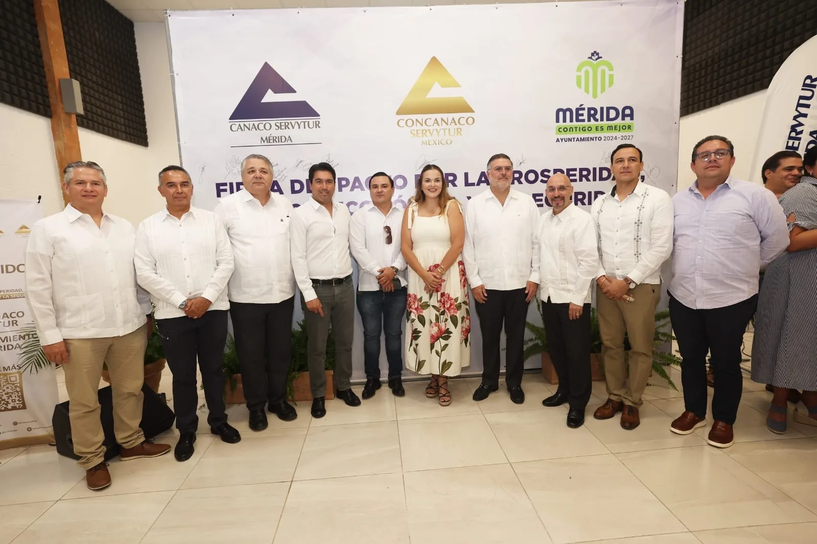 FORTALECER ECONOMÍA FAMILIAR Y CRECIMIENTO DE NEGOCIOS FAMILIARES