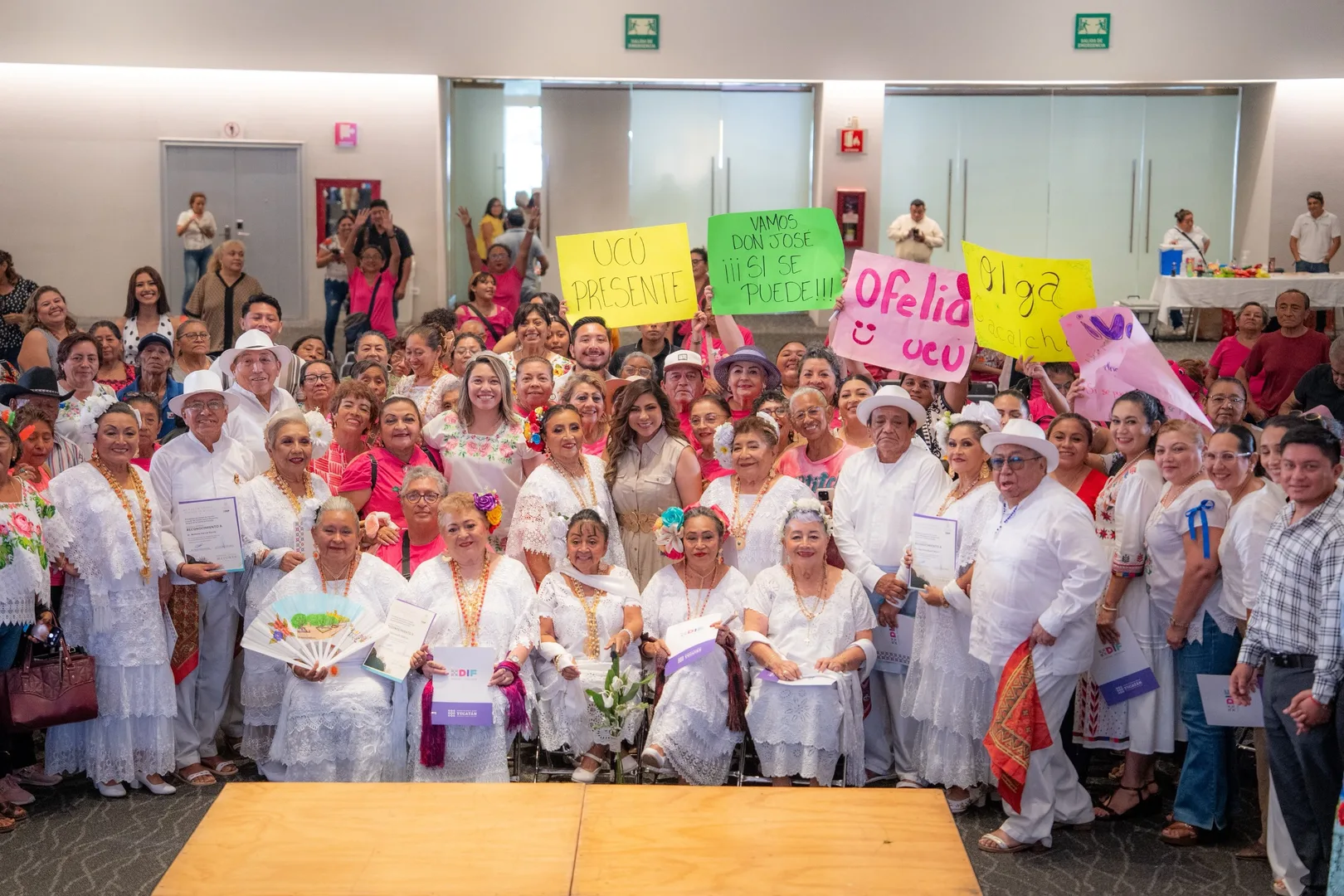 ORGULLO POR RAÍCES MAYAS