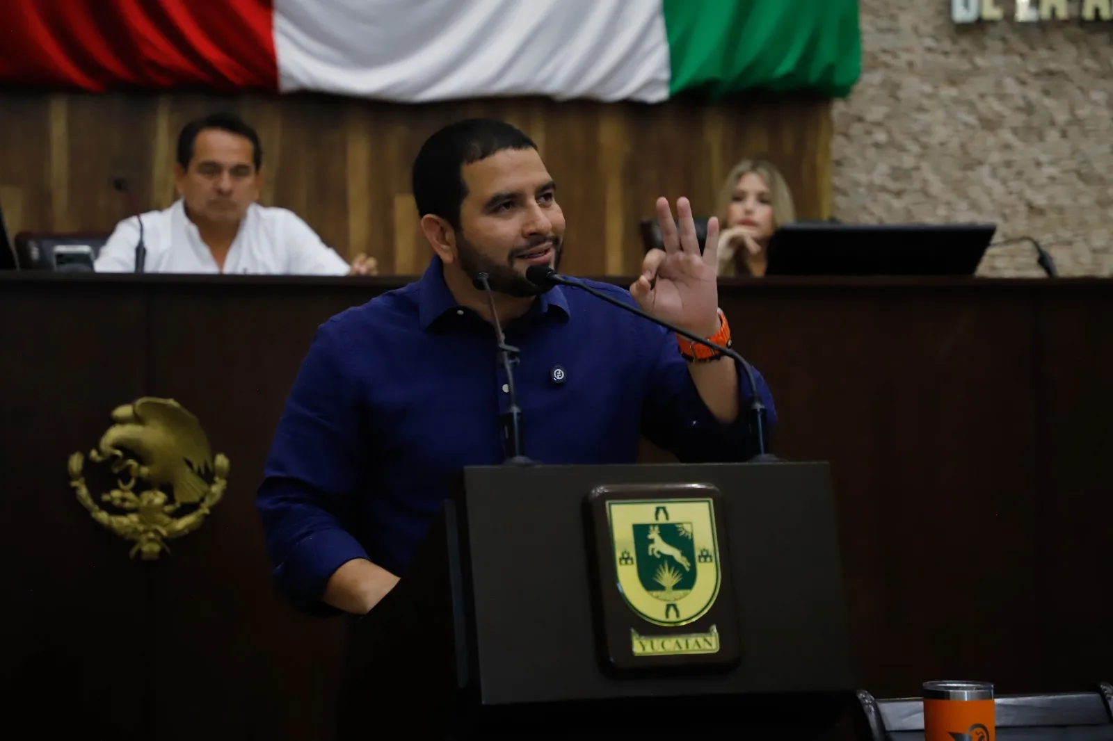 LA VIOLENCIA NO ESPERA