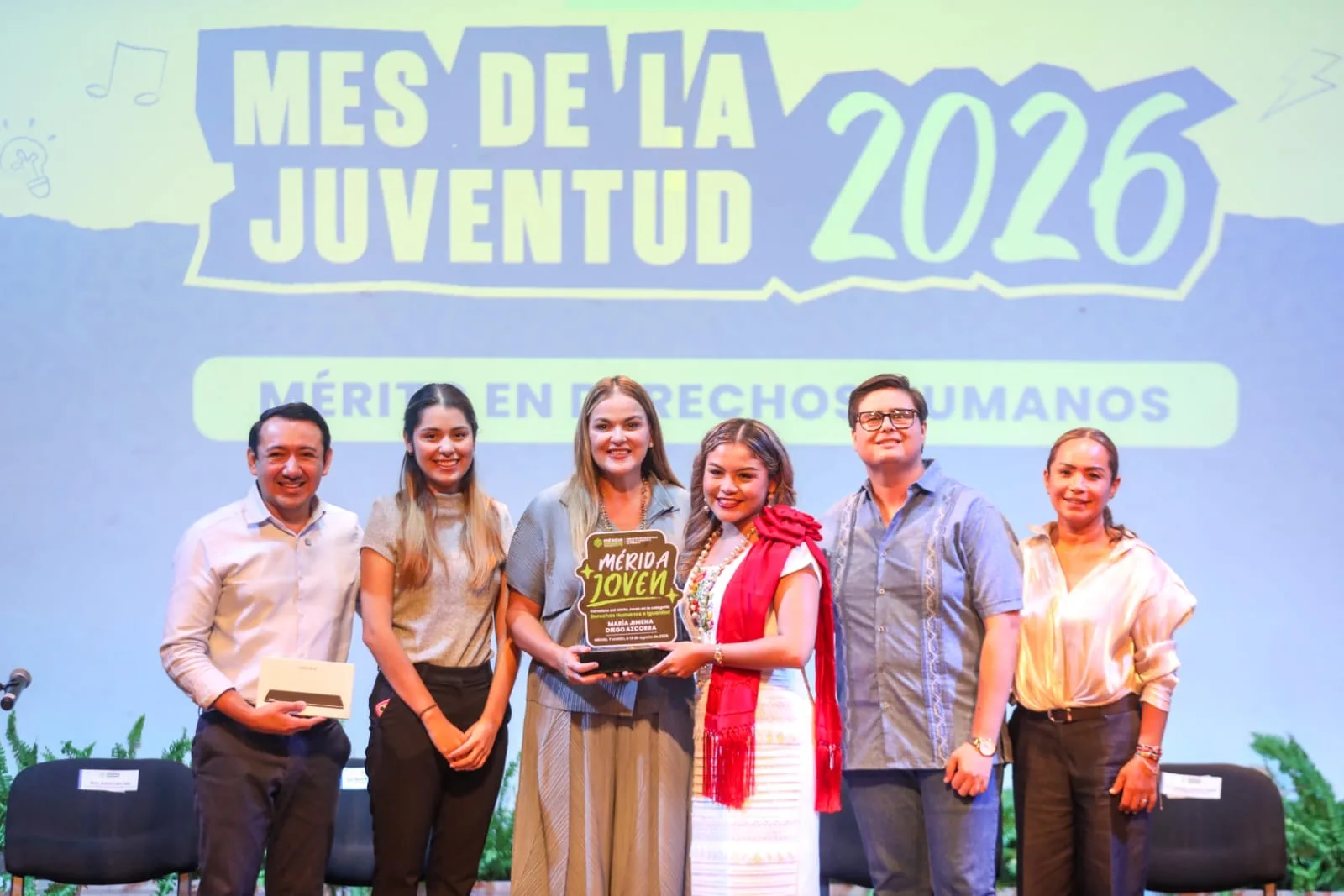 RECONOCEN TALENTO Y LIDERAZGO DE LAS JUVENTUDES EN MÉRIDA