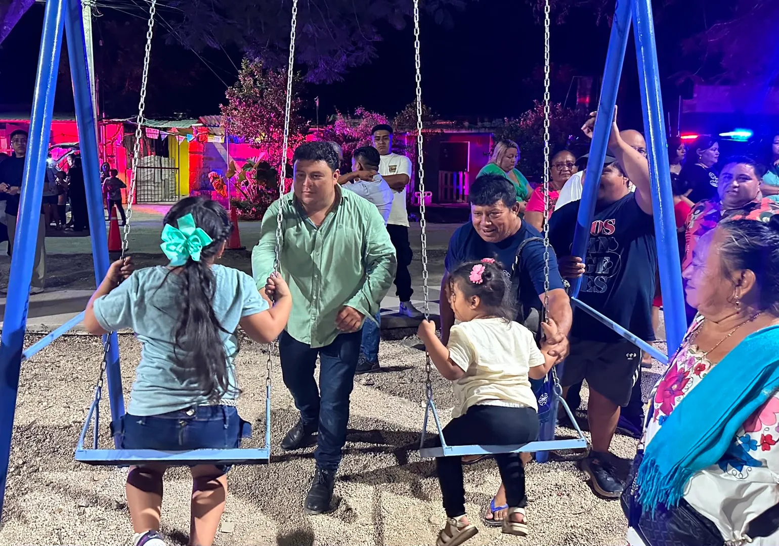 INCREIBLE, CONVIERTEN BASURERO EN PARQUE