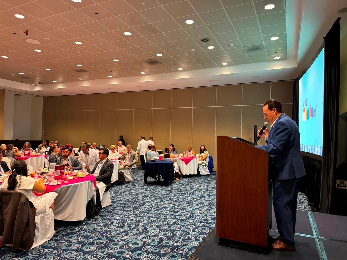 CONECTA MÉRIDA CON COMPRADORES INTERNACIONALES