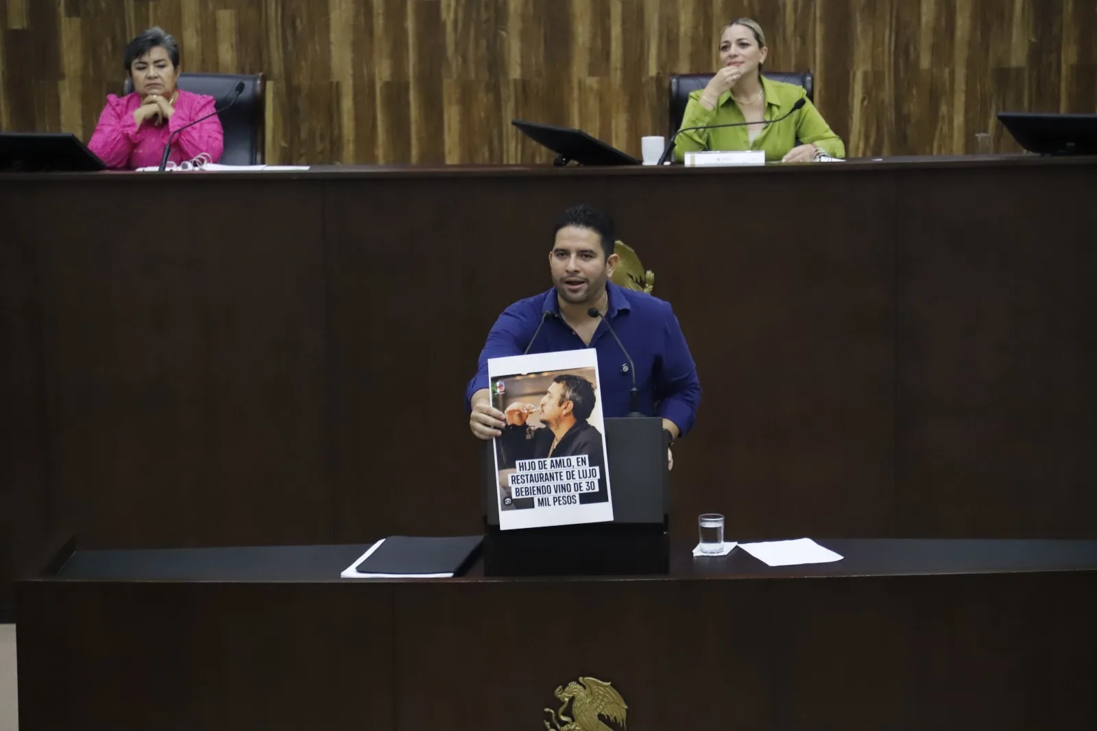 MC QUIERE UN CONGRESO DE PUERTAS ABIERTAS
