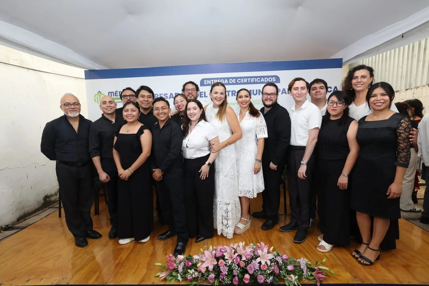 PRIMERA GENERACIÓN DE EGRESADOS DEL CENTRO DE MÚSICA DE MÉRIDA