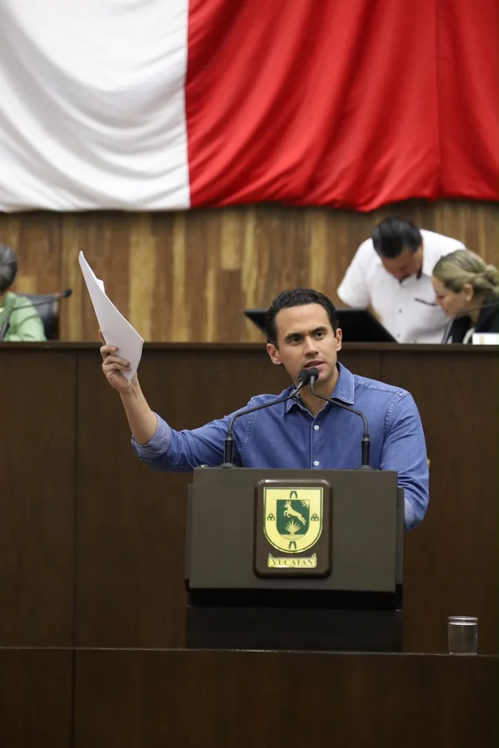 MORENA RECHAZA PUNTO DE ACUERDO PARA EXIGIR ACCIONES CONCRETAS A LA CFE POR APAGONES POR YUCATÁN