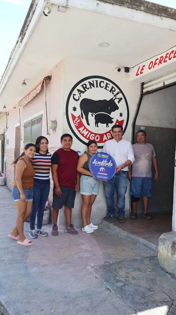 GRACIAS AL APOYO, CRECE NEGOCIO EN KOMCHÉN