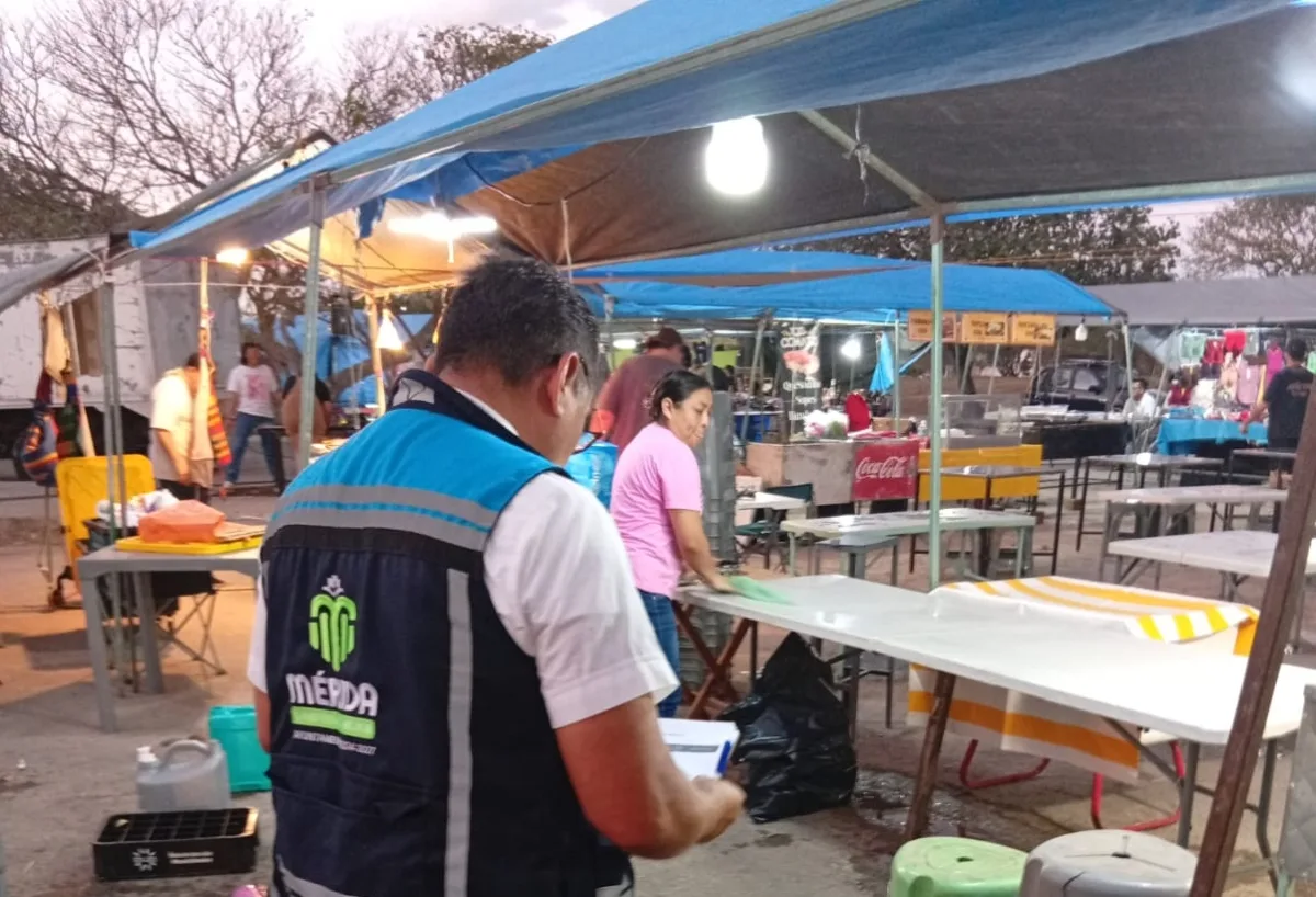 NO SE PUEDE COBRAR EN LA VÍA PÚBLICA