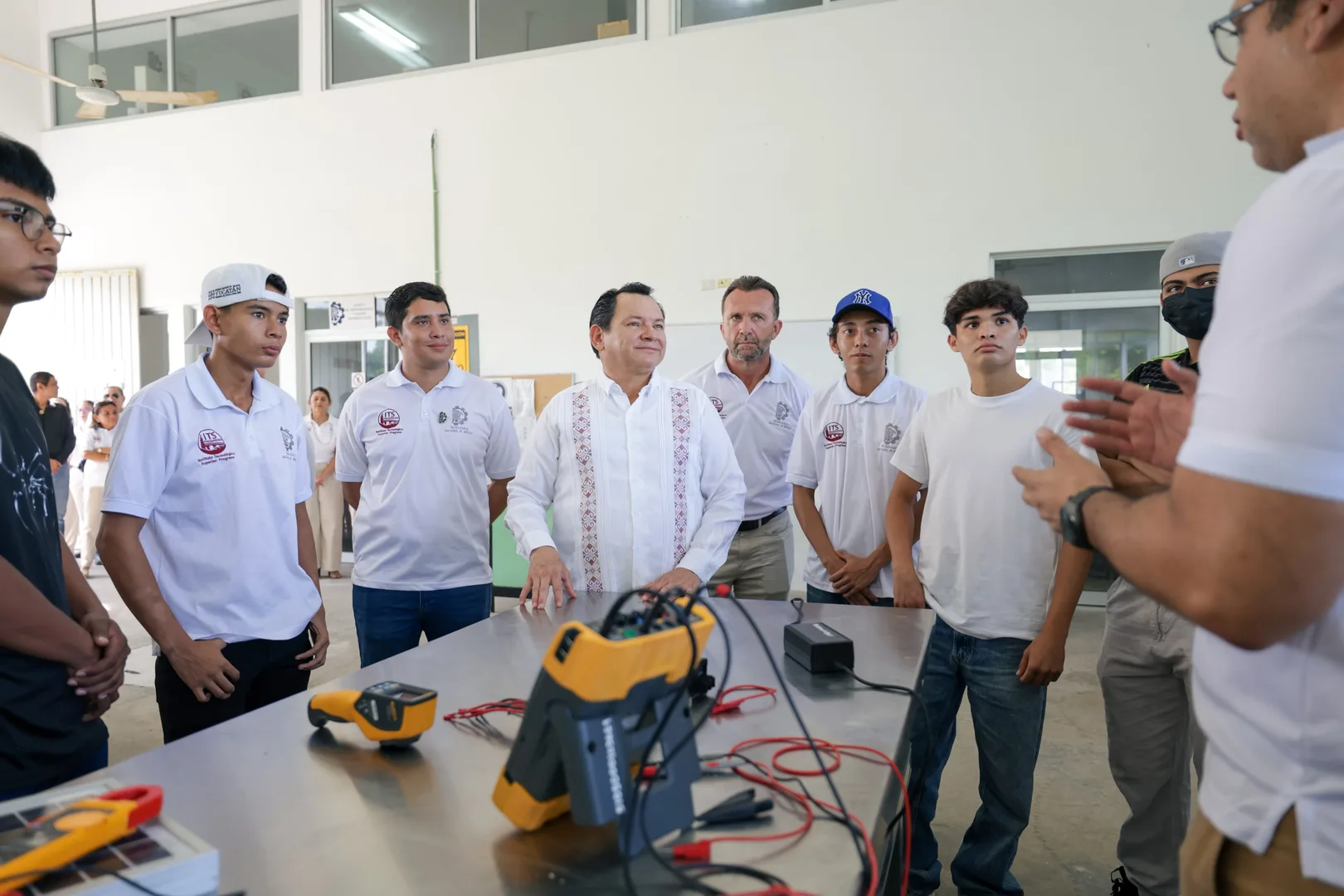 HERRAMIENTAS AL TECNOLOGICO DE PROGRESO