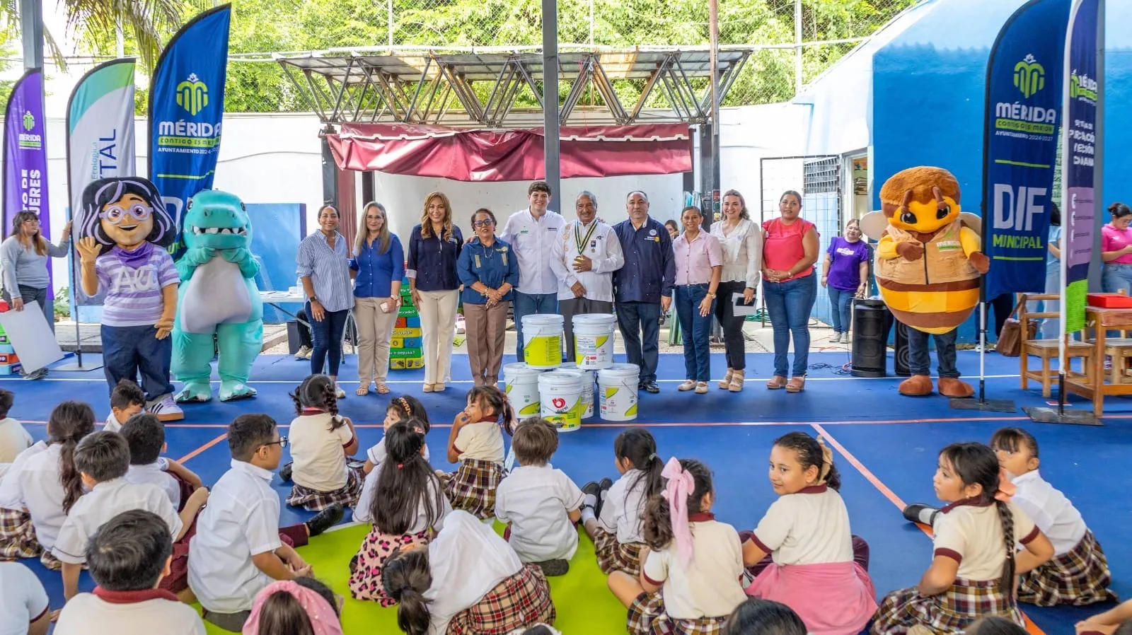 FERIA DE LA FAMILIA DIF MÉRIDA
