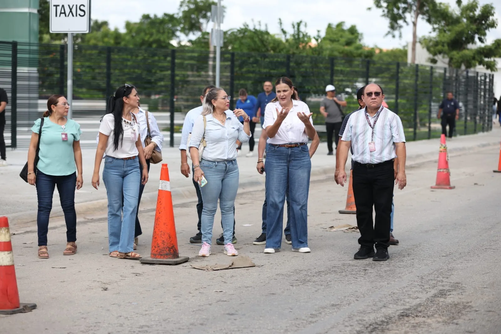 ATIENDEN SOLICITUDES DE TRABAJADORES DEL O´HORAN
