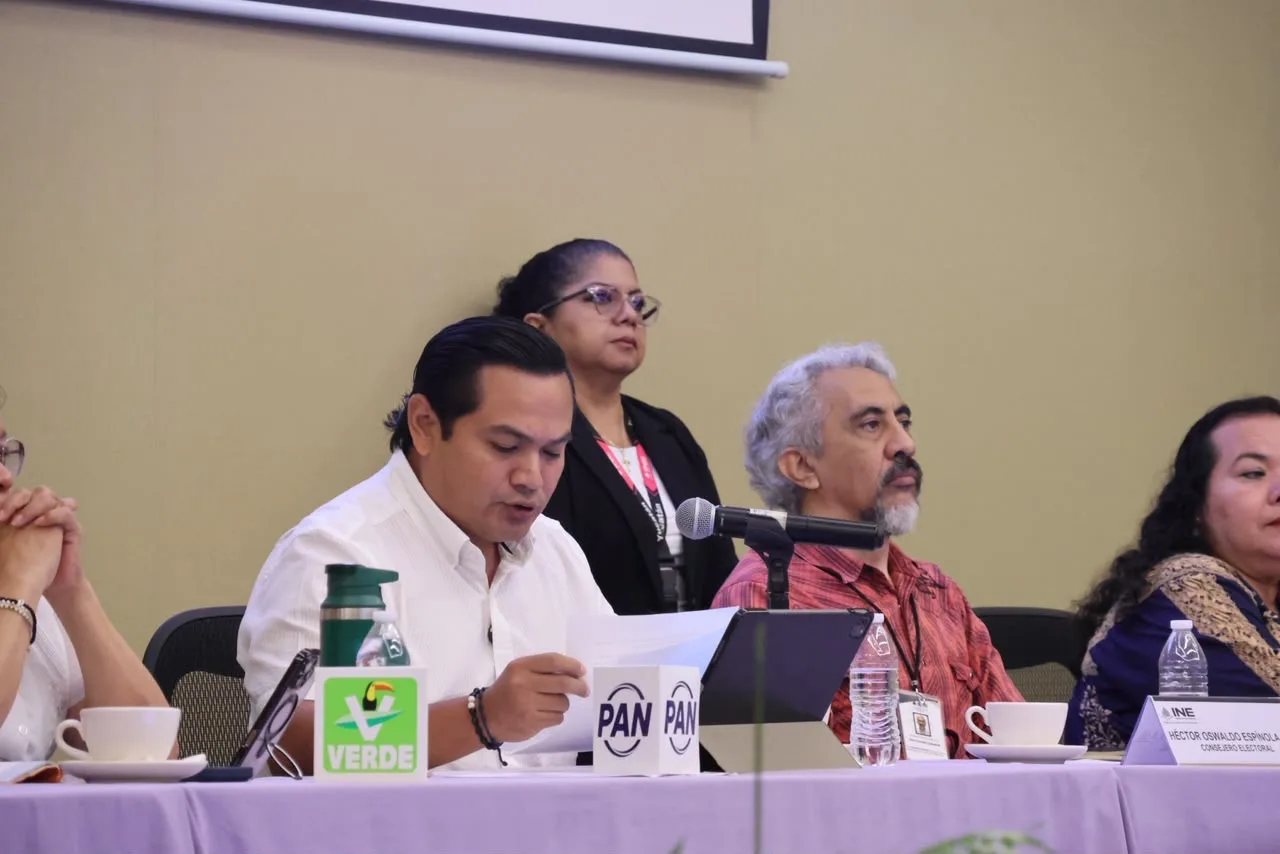 CUESTIONAN AL INE, PIDEN EVALUAR CAPACITADORES ELECTORALES